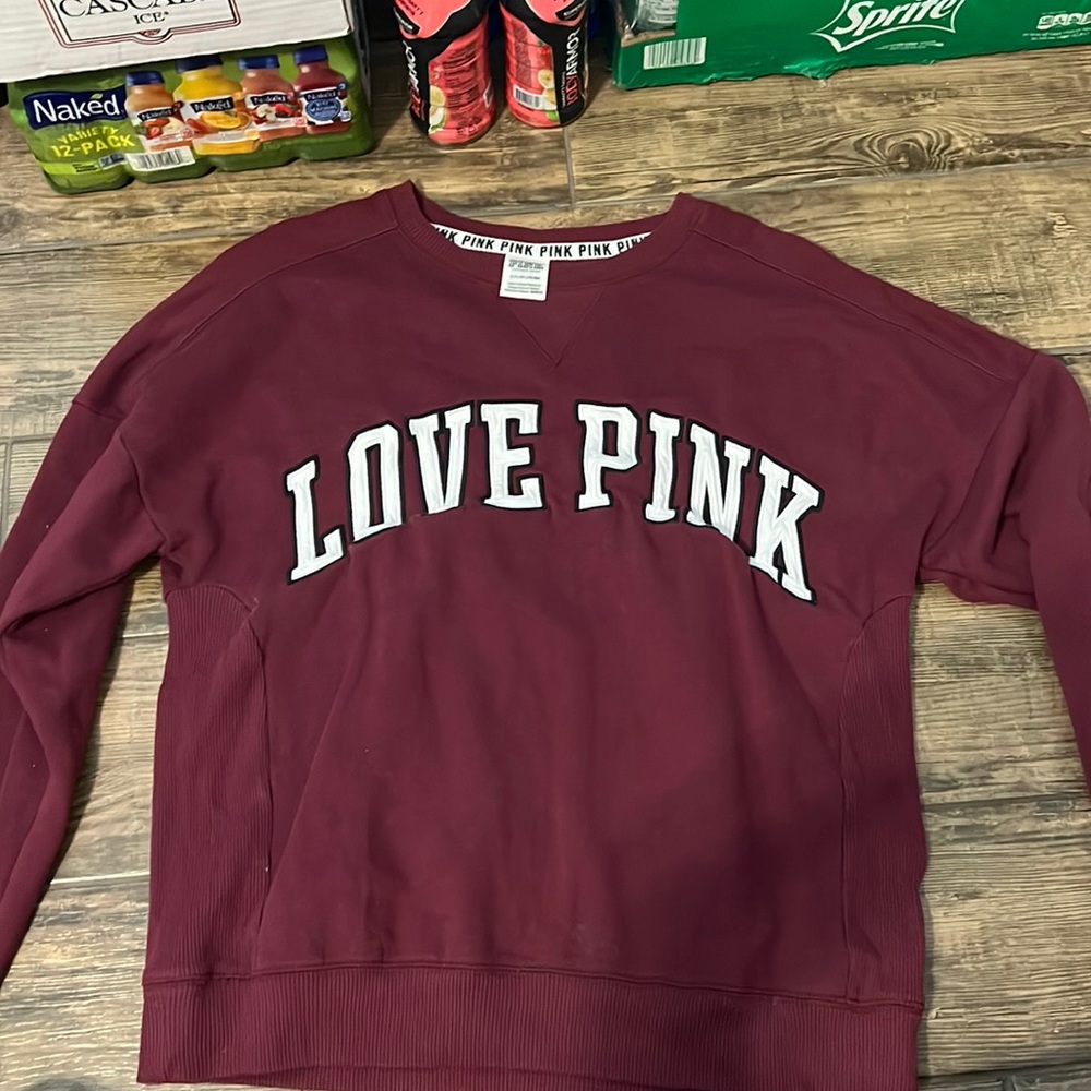 maroon, PINK crewneck, small